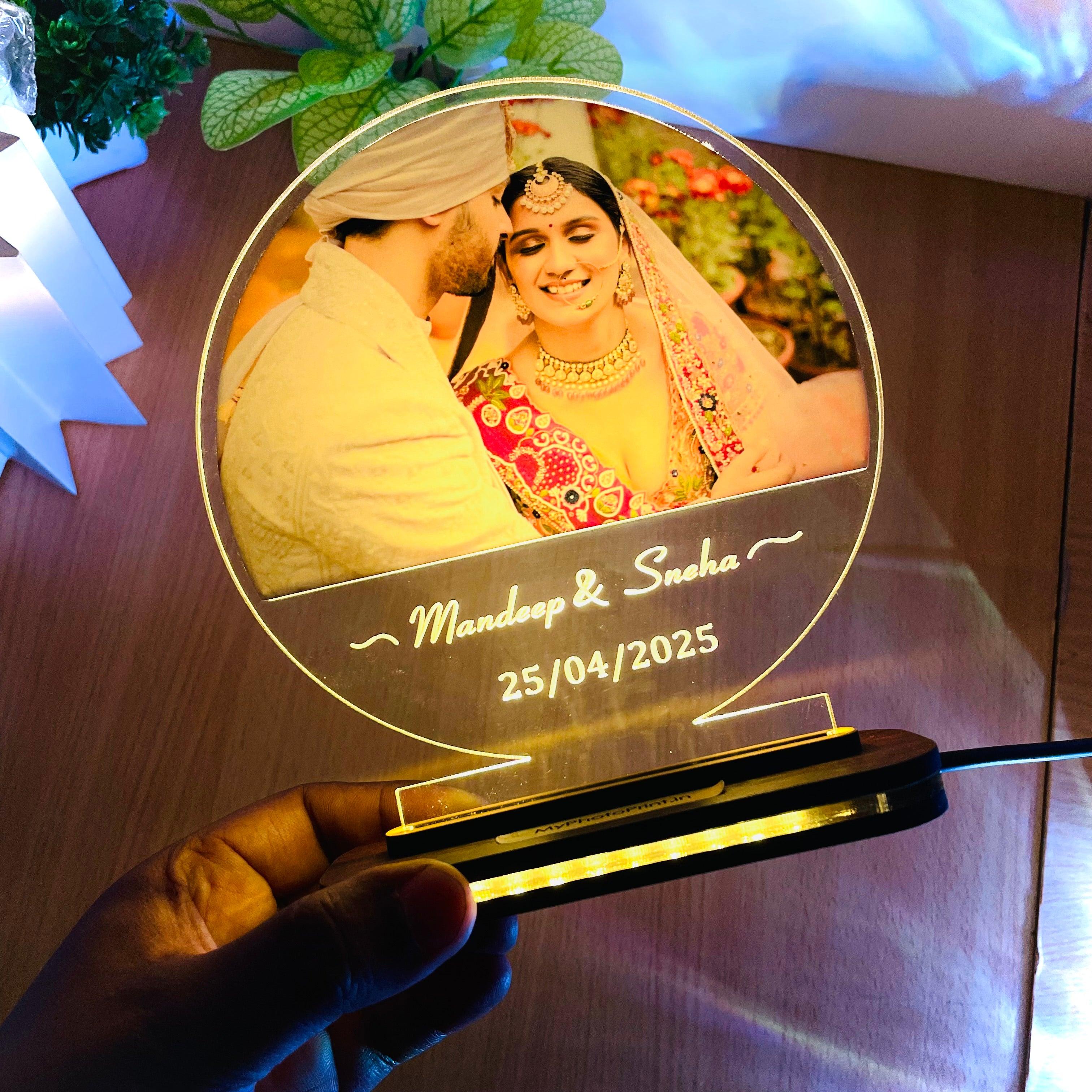couple name & date circular With Photo Lamp
