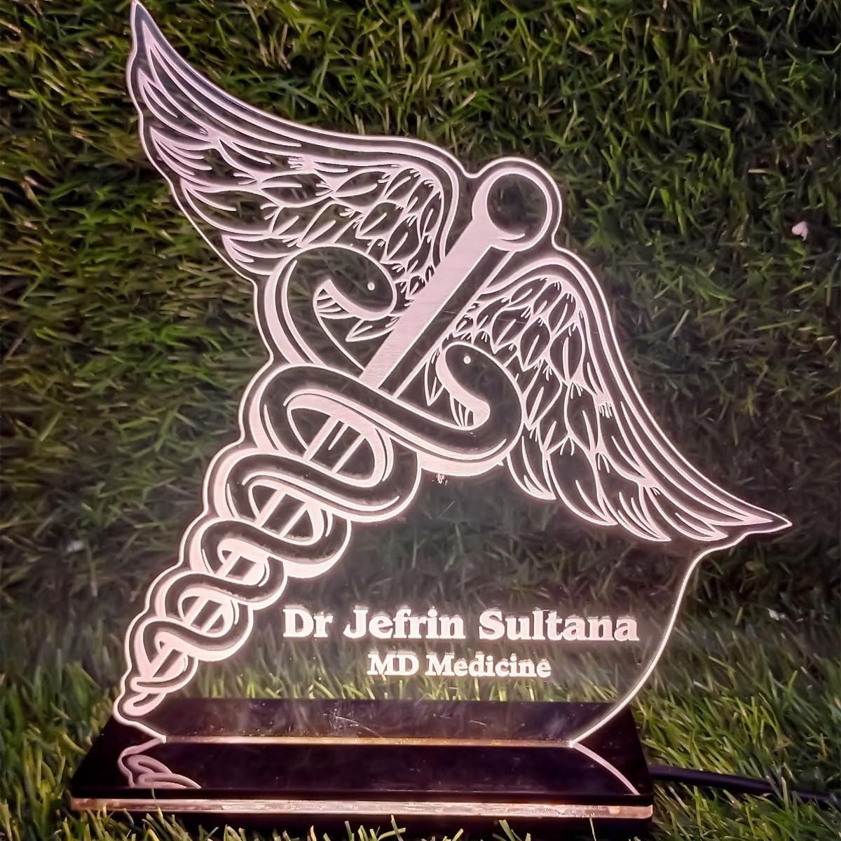 Doctor's Pride Personalized LED Lamp