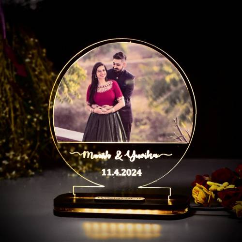 couple name & date circular With Photo Lamp