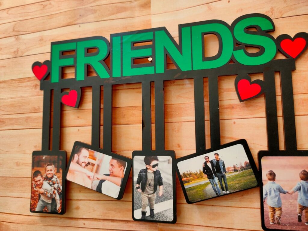 Customized Friends Photo Wall Hanging – A Timeless Friendship Keepsake